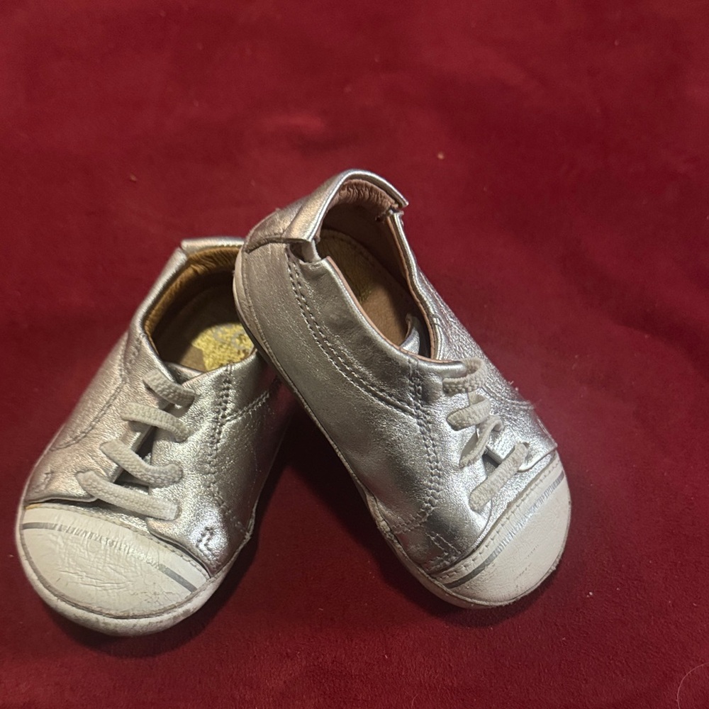 Umi Shiny Silver Baby Walkers